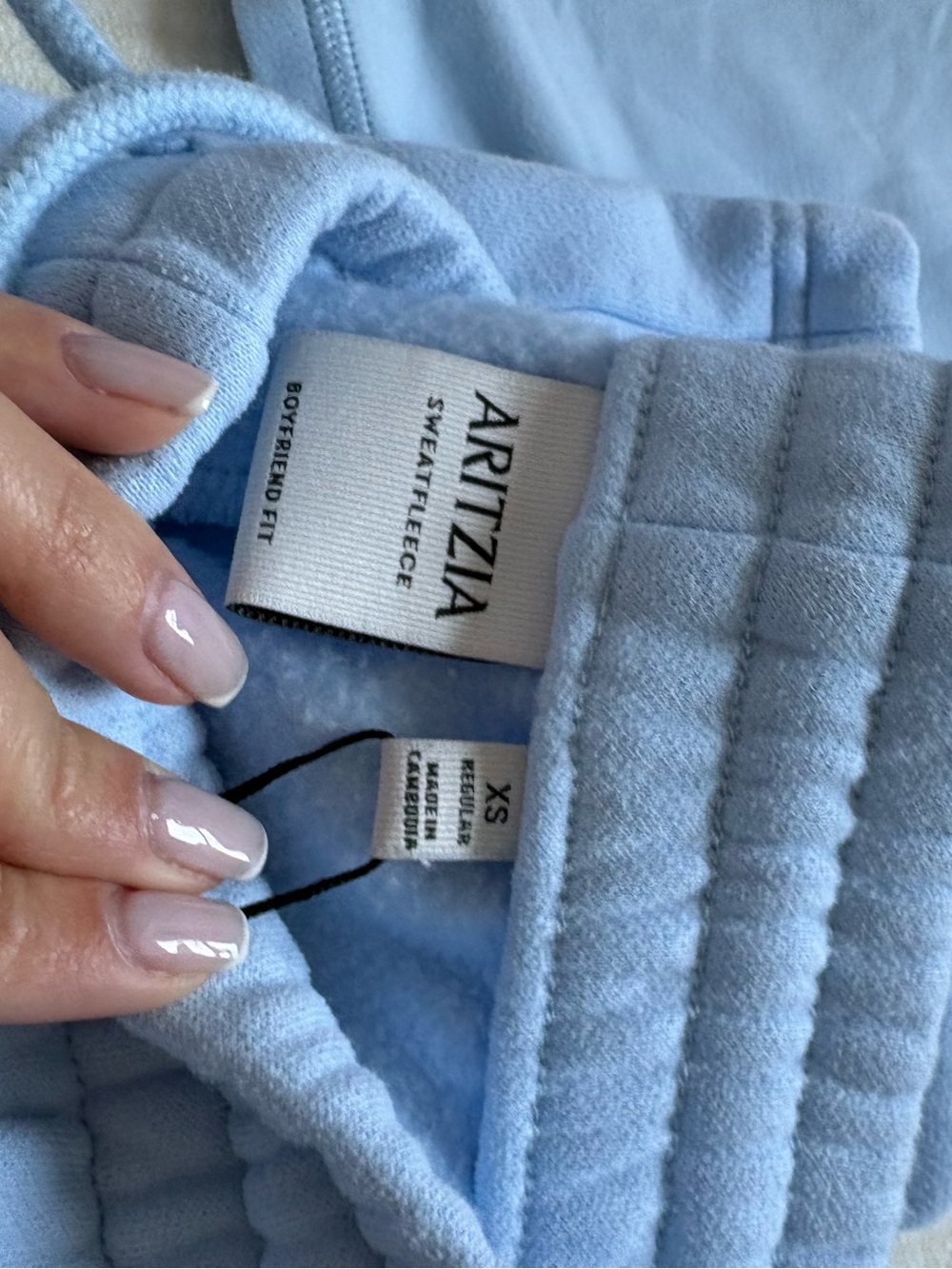 aritzia villa blue sweatset + butter - Picture 2 of 3